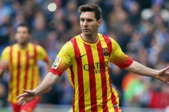 巴塞罗那转会窗口：莱万传闻与核心球员离队抉择